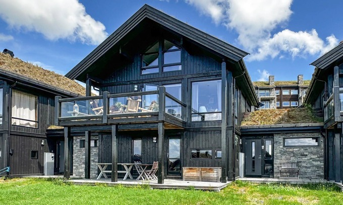 yer House | 4 bedroom beautiful home in øyer