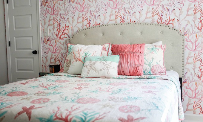 Hampton House | 4 Bedroom Cottage - 5 Minutes from both beaches