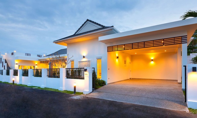 Khao Tao Villa | 4 Bedroom Pool Villas