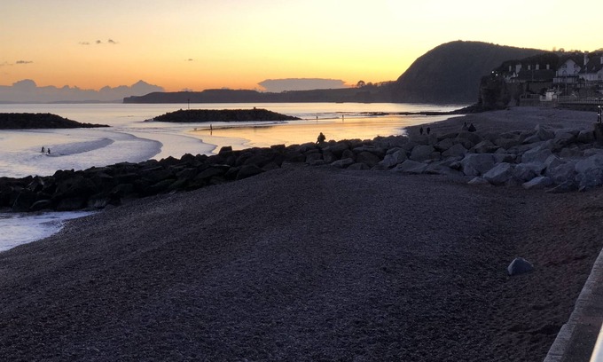Sidmouth House | 4 Bedroom Seaside House, Beach 220m with Free Parking