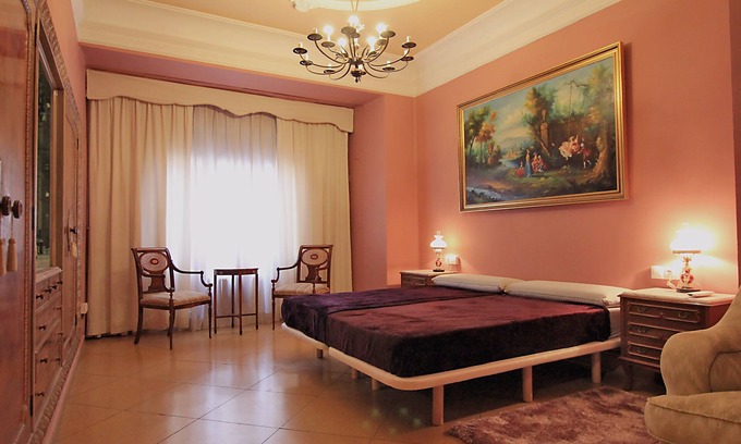 Valencia City Centre Apartment | 4 bedrooms appartmts