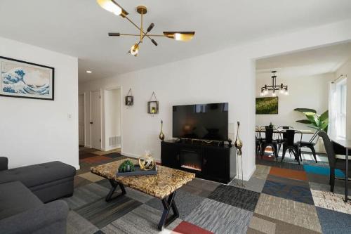 Sharp Park Apartment | 4 beds Private Unit Near BeachWalk, Golf, Trail