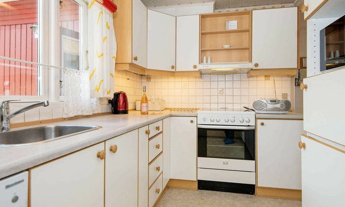 Flovt Strand House | 4 person holiday home in Haderslev