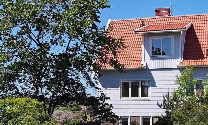 Kungshamn House | 4 person holiday home in HOVEN SET