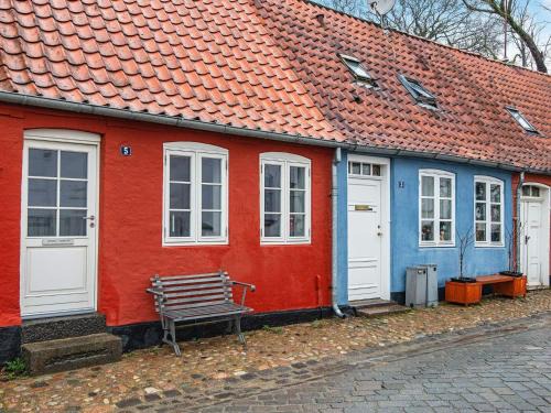 Tonder House | 4 person holiday home in Tønder-By Traum
