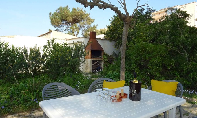 Le Grand Large Villa | 4-Sided Villa Near Beach, Air Cond., Garden, Canet-en-Roussillon