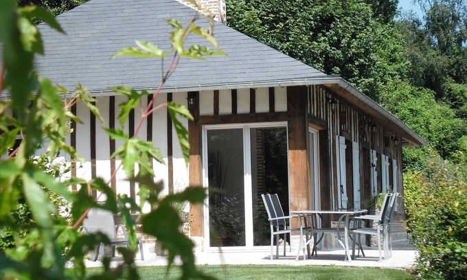 Saint-Martin-aux-Buneaux House | 4-star quiet house les Petites Dalles