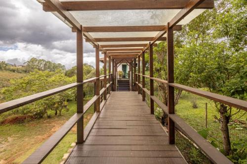 Lavras Novas Cabin | 4 Suítes e Cozinha Lavras Novas