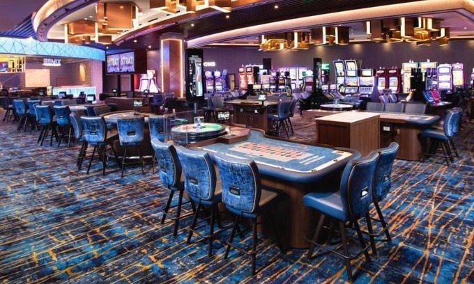 Gateway District House | 4 x Boulevard Suite at The STRAT Hotel, Casino & SkyPod
