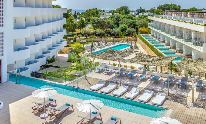 Cala d'Or Hotel | 40 m² Hotel ∙ 127 guests