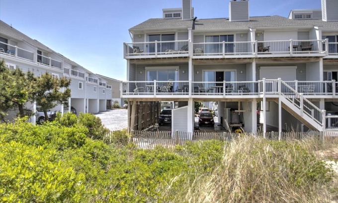 Fenwick Island House | 40123 Seaside Dr Fenwick, DE