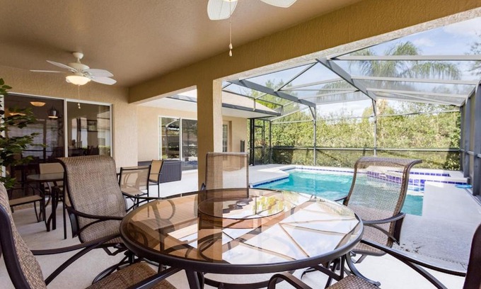 Orange Tree Villa | #412-Newly decorated and furnished 4 bed private pool home near to Disney with Mini putt putt golf hole