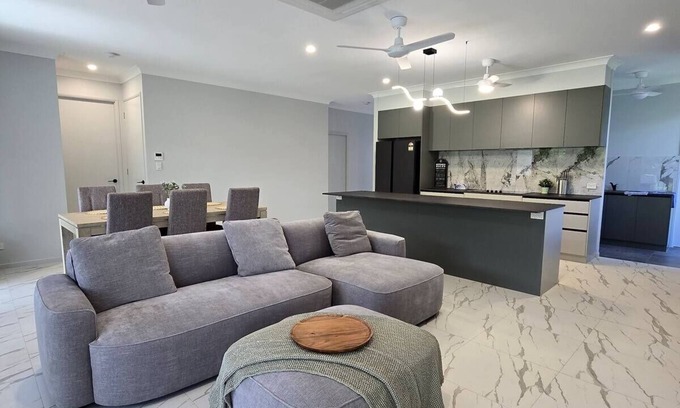Redlynch Villa | 41RedPebble Brand New 2 Bedroom Villa in Redlynch Cairns QLD