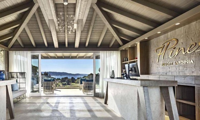 Baja Sardinia Resort | 44 m² Resort ∙ 2 bedrooms ∙ 10 guests