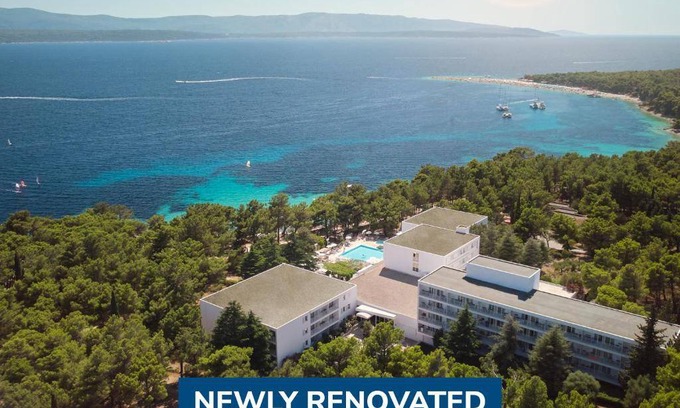 Bol Hotel | 45 m² Hotel ∙ 127 guests