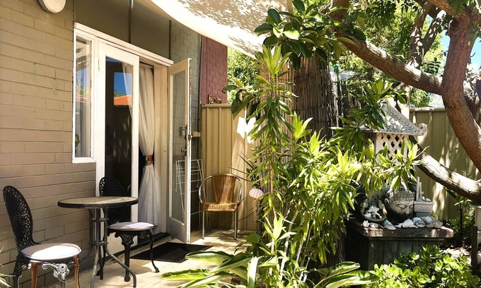 Bassendean Apartment | 45 Private Guest Suite for 2 AC+Parking