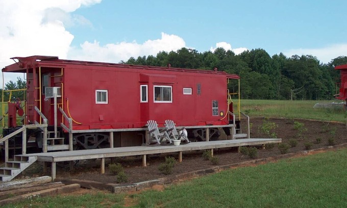 Fancy Gap Cabin | #494 - Authentic Railroad Cabooses And Depot Just Off The Blue Ridge Parkway