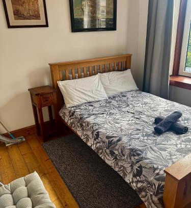 St Leonards Apartment | 4B Millhill Street