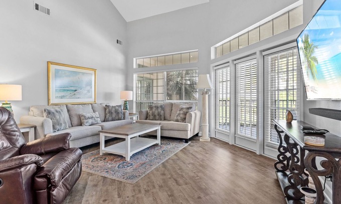 Sandestin Condo | 4BR Beach Villa w/6-Seat GOLF CART! Screened Balcony. Near Pool, Beach Tram.