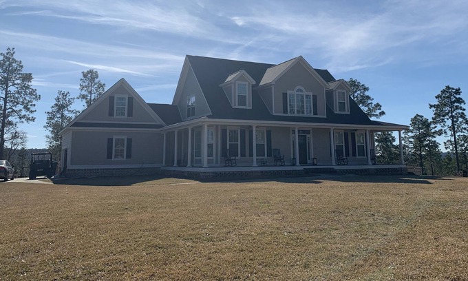 Aiken House | 5 Bedroom, 3 Bath in Gated Neighborhood near 1-20