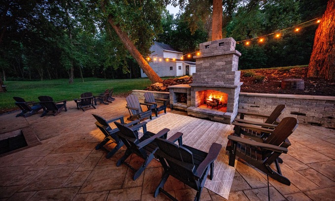 Delaplane House | 5-bedroom Farmhouse In Heart Of Virginia Horse Country- Private Trail To Wine