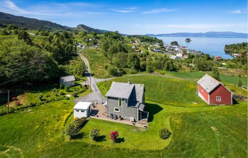 Bjoa House | 5 Bedroom Lovely Home In Bjoa