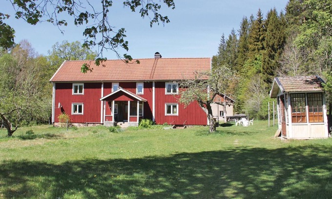 Tvetaryd House | 5 bedroom pet friendly home in Backaryd