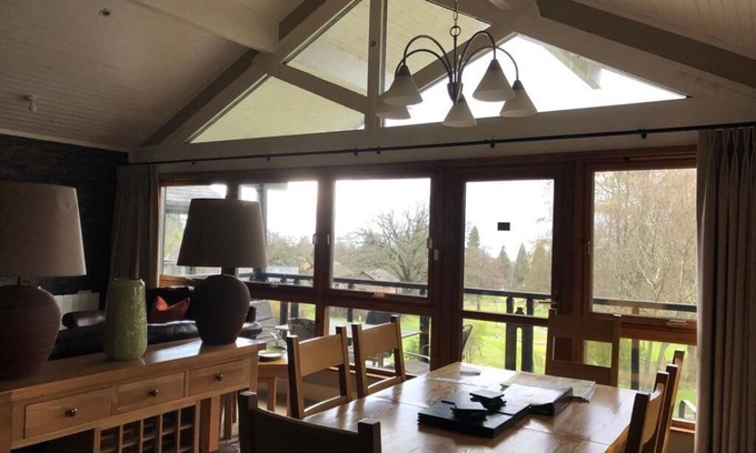Balloch Cabin | 5* Luxury Lodge Cameron House Loch Lomond Views week 1 only from 30th Dec