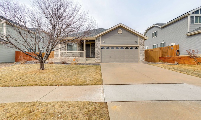 Sterling Hills House | 5 Mi to Cherry Creek State Park: Cozy Family Home!