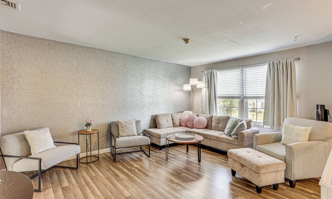 Harrisburg House | 5 Mi to Downtown Harrisburg - Family Home!