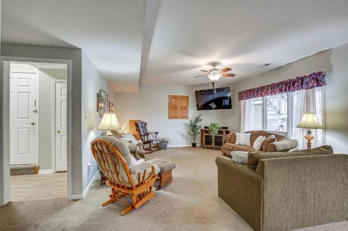 Jackson County Apartment | 5 Mi to Fort Osage Quiet Countryside Studio