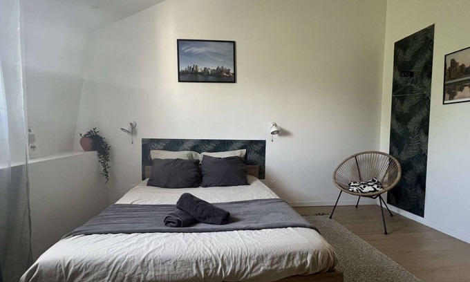 Chatellerault Apartment | 5-minute walk from TGV station
