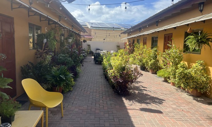 Bubali Apartment | 5 minutes from eagle beach as an apartment with kitchen and