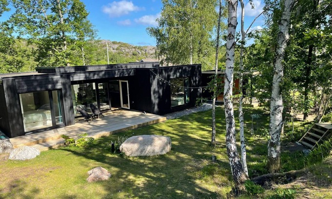 Halleviksstrand House | 5 person holiday home in HÄLLEVIKSSTRAND-By Traum