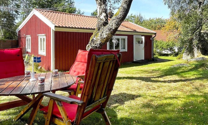 Uddevalla Municipality House | 5 person holiday home in UDDEVALLA-By Traum