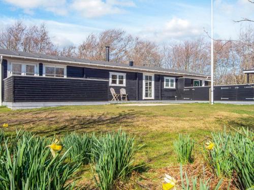 Rindby Strand House | 5 person holiday home in Fanø
