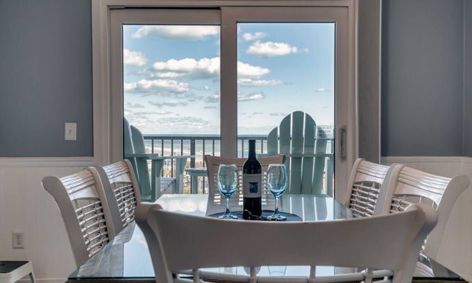 Myrtle Beach Condo | 5 Star Beach Condo With a Spectacular View!