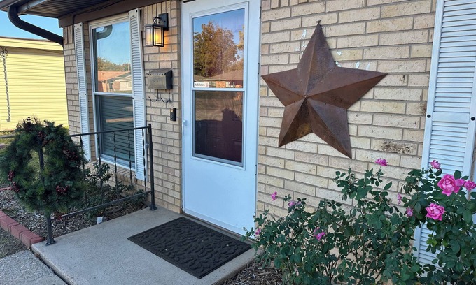 Wichita Falls House | "5 Star" Room at Lavell-Dog-Friendly!