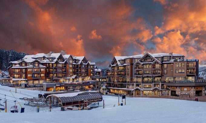 Peak 8 Resort | 5 Star Ski-In/Out Suite. Grand Colorado Peak 8. 1BR King + Queen Sofa. Sleeps 4