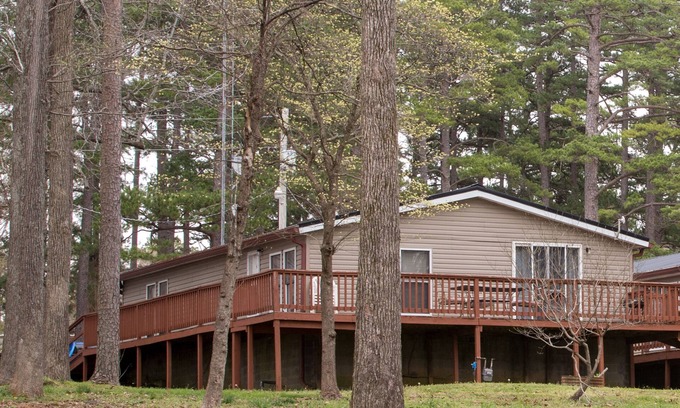 Holladay Cottage | #5 View of KY Lake - Camden TN - spacious cottage with access to great fishing