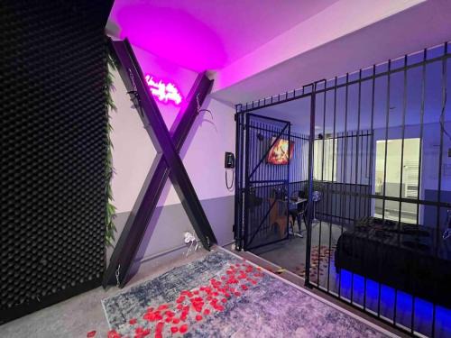 Souppes-sur-Loing Apartment | 50 nuances de gris - BDSM - Loveroom