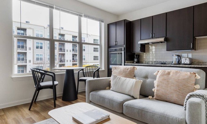 Assembly Square Apartment | 51 m² Apartment ∙ 2 guests