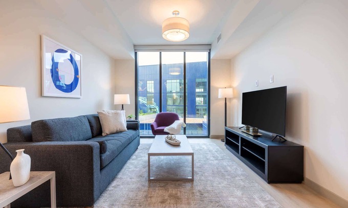 Red River Cultural District Apartment | #513 - ShortStay by Greystar at the Waller