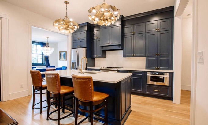 Downtown Knoxville House | 517 Townhome · ✧Luxurious East TN Townhome ✧ Walk to Downtown