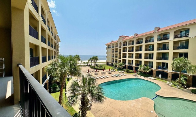 Henderson Point Condo | #523 2 bed poolside unit with majestic beach views