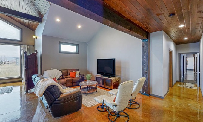 Dallesport Other | 540 m² Accommodation ∙ 4 bedrooms ∙ 10 guests