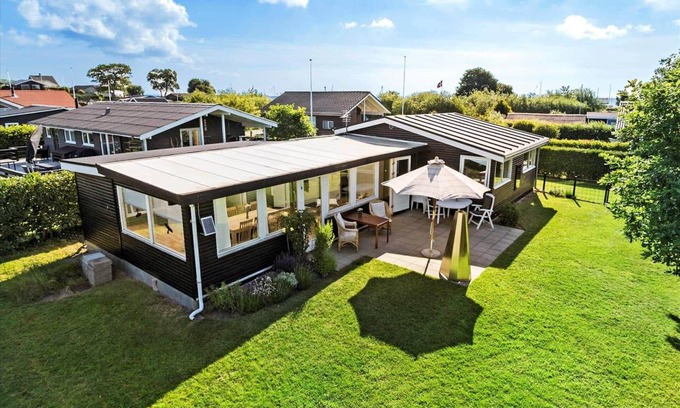 Juelsminde House | 57 m² House ∙ 3 bedrooms ∙ 4 guests