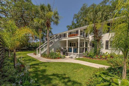 Saint Simons Heights House | 588 Demere-3