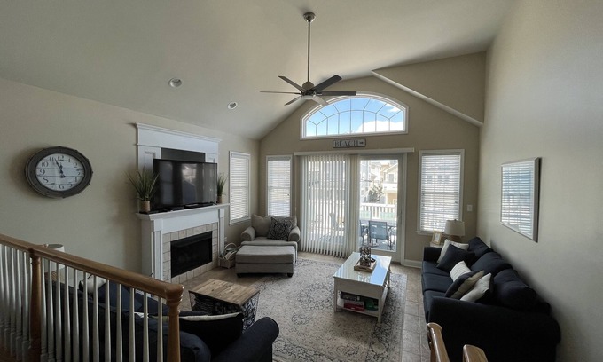 Sea Isle City House | 5br Convenient 43rd St Location - Pet Friendly