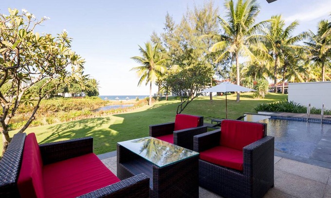 Hoa Hai Villa | 5BR Little Seaview Pool Villa In Ocean Resort